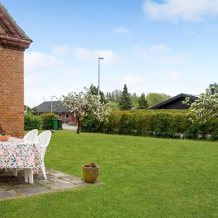 Lovely In Nex With Kitchen Holiday home Nexo