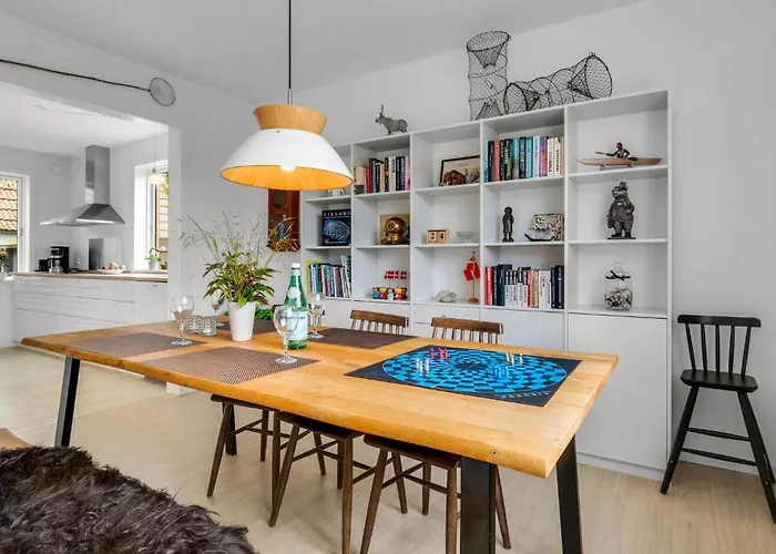 Lovely In With Kitchen